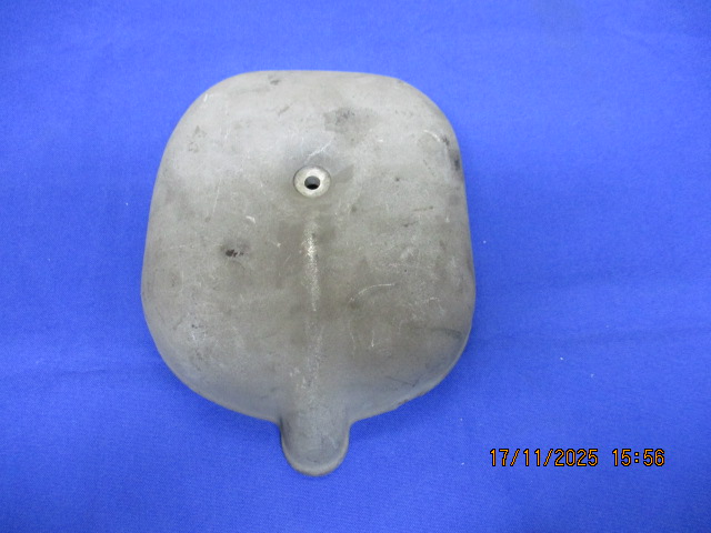 Motorschutzhaube R51/2 verschmutzt, keine Dellen, keine Kratzer, alter Lagerbestand unbenutzt! n.m.l.