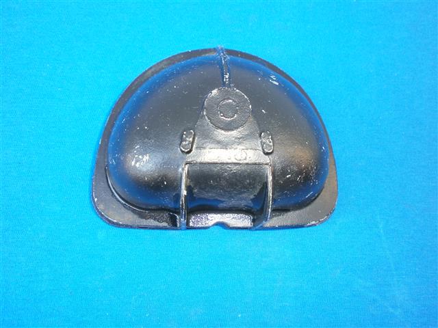 Ventildeckel R25/3 schwarz lackiert NOS (verwendbar auch für R25/2,26,27,0023106,0023115)