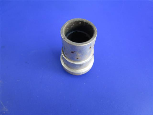 Stößelführung R27 nur gebraucht lieferbar mit Macken!