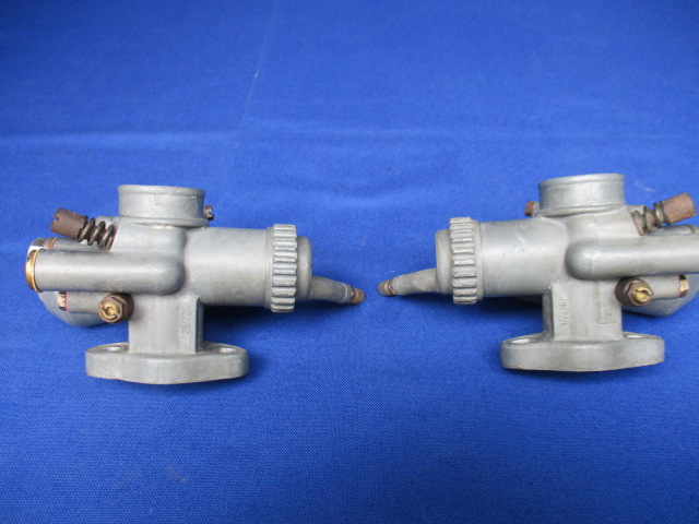 Vergaser rechts und links R51/3 oder R51/2  1/22/62 und 1/22/61 guter gebrauchter Zustand
