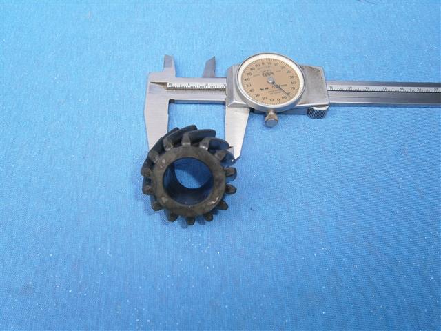 Zahnrad Antriebswelle 15 DEG 5. Gang Getriebe Boxer 1970 - 04/82 Restposten (30mm)