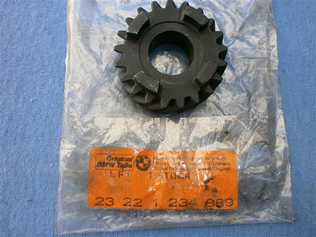 Zahnrad 5. Gang Abtriebsswelle 15DEG Boxer 5 Gang  bis 04/82 NOS