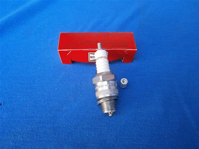 Zündkerze Champion 225/T1 L-85  R51,66,61,71