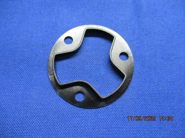 Beilagscheibe unter Deckel Bresflüssigkeitsbehälter R45,65