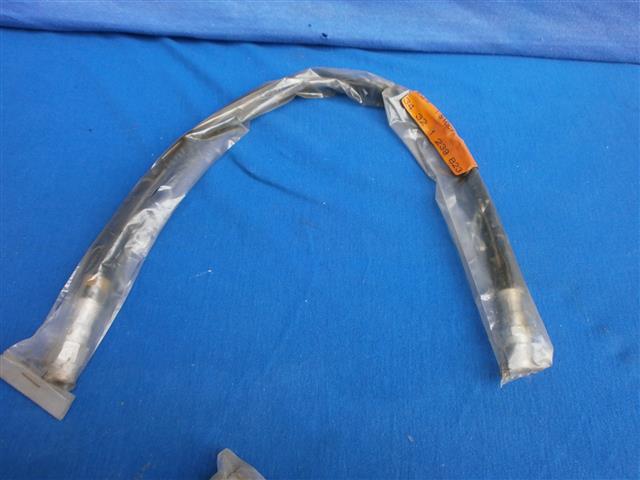 Bremsschlauch 560mm Verteilerstück/Bemsleitung unten R45,65 -09/81