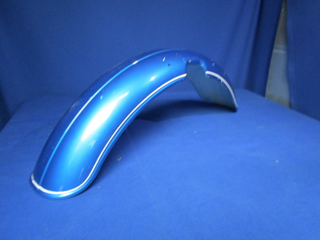 Kotflügel vorn blau /7 Modell 1976-1984  alter Lagerbestand verkratzt!