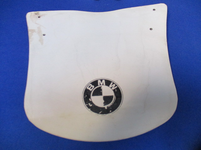 Schmutzfänger hinten weiß  Modelle 09/78  mit Schmutzspuren (NOS)