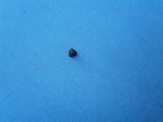 Gummistopfen Schutzblech Bohrungen Schutzblech hinten ( bei nicht montierter Gepäckbrücke oder Soziussattel) R26,27,50,50/2,60/2,50S,69,69S
