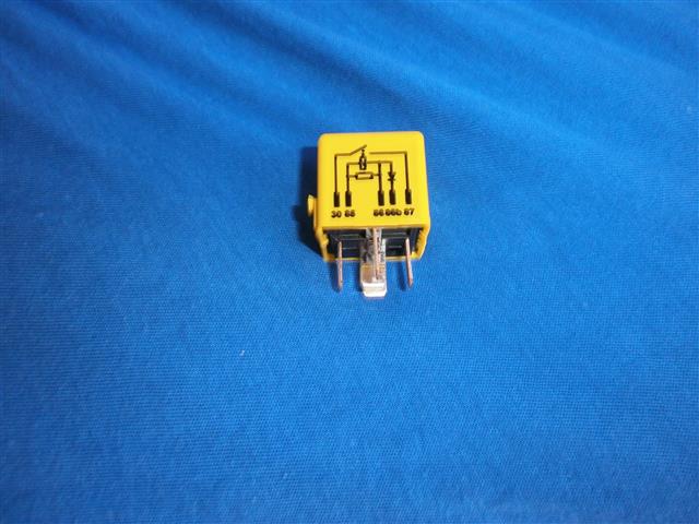 Relais Anlassser R45,65,65 LS,65G/S,80G/S,ST, und 2 VentilBoxer ab Bj. 85-95 alle Modelle