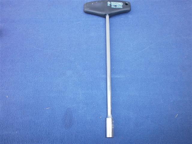 Gedore Steckschlüssel mit 2 K-T-Griff 9mm außenseckskant